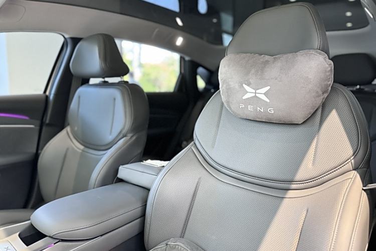 Used XPeng MONA M03 2024 620 with Ultra-Long Range
