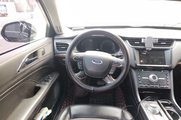 Used Ford Taurus 2017 EcoBoost 245 Flagship Model