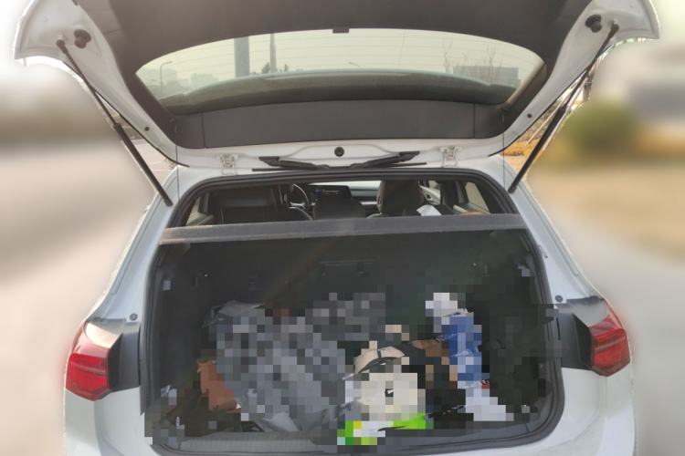 Used Volkswagen Golf 2021 280TSI DSG R-Line Trunk