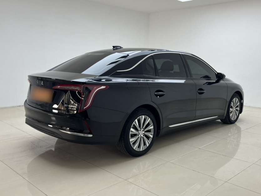 Hongqi E-QM5 2023 620km PLUS — снимка 15
