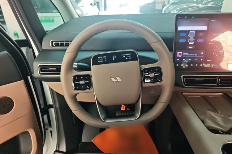 Used Li Auto MEGA 2025 Home Family Special Edition