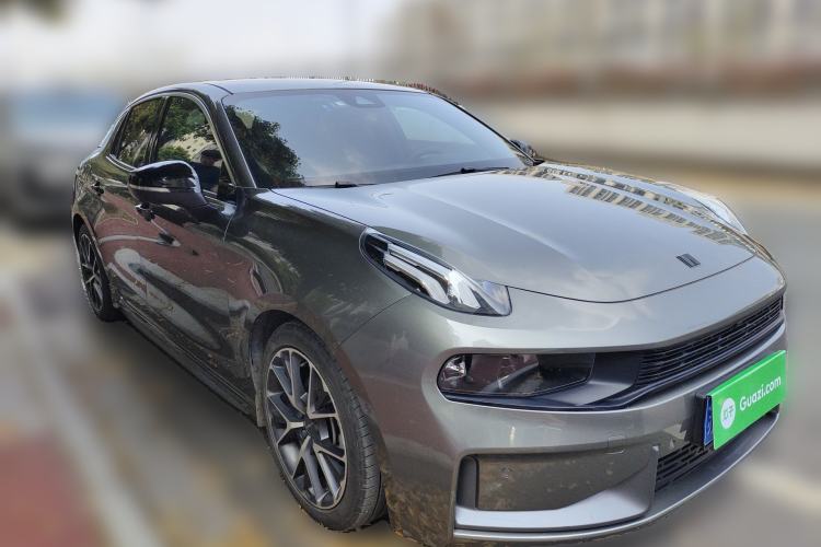 Used Lynk & Co 03 2022 1.5TD DCT JingPro Front Right 45 Deg