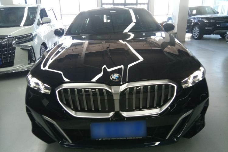 Used BMW 5 Series 2025 530Li Leading Model M Sport Package