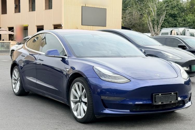 Used Tesla Model 3 2019 Long-Range Rear-Wheel-Drive Version