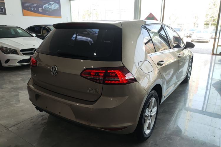 Used Volkswagen Golf 2017 230TSI Automatic Comfort Edition – Celebrating Milestone of One Million Units
