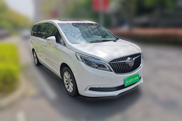 Used Buick GL8 2017 ES 28T Comfort Model China V Standard Front Right 45 Deg