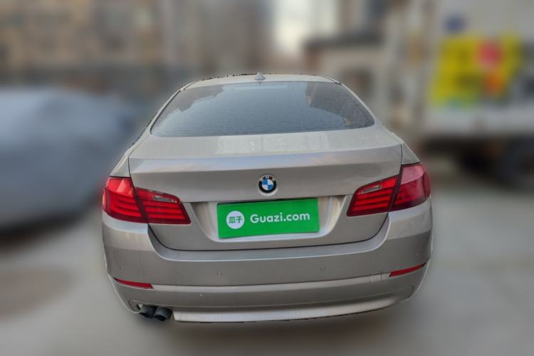 Used BMW 5 Series 2013 525Li Leading Model
