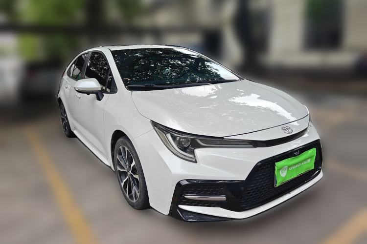 Used Toyota Levin 2021 185T CVT Sport Edition Front Right 45 Deg