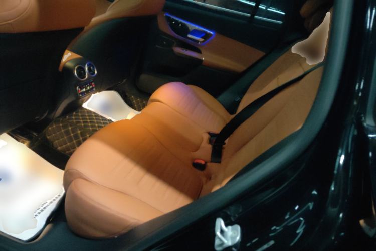 Used Mercedes-Benz GLC 2025 Refresh GLC 260 L 4MATIC Dynamic Edition
