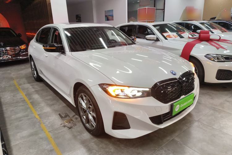 Used BMW i3 2024 eDrive 35 L
