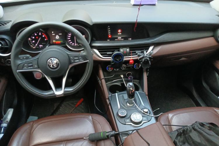 Used Alfa Romeo Stelvio 2017 2.0T 200HP Elite Edition
