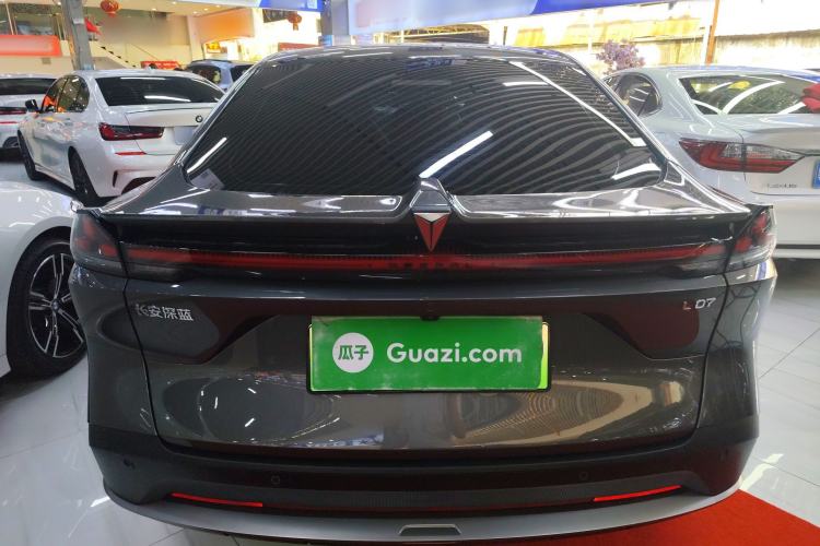 Used Deepal L07 2024 530Max Pure Electric Version Rear