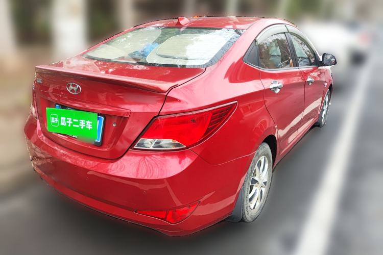 Used Hyundai Verna (older generation) 2014 1.4L Manual Smart GLS Trim
