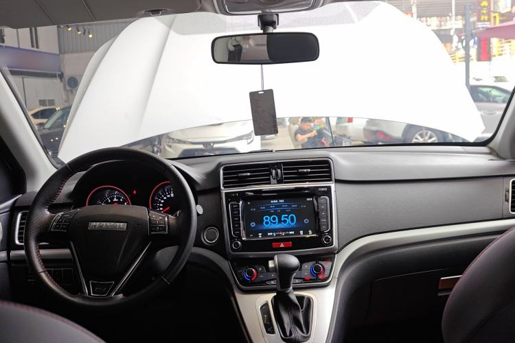 Used Haval M6 2018 Revised Version 1.5T DCT Two-Wheel Drive Elite Edition