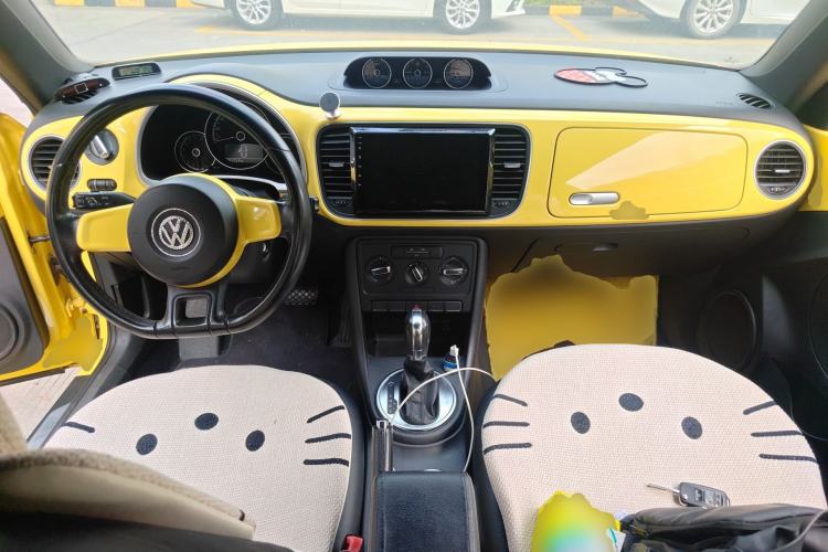 Used Volkswagen Beetle 2013 1.4TSI Fashion Edition Center Console