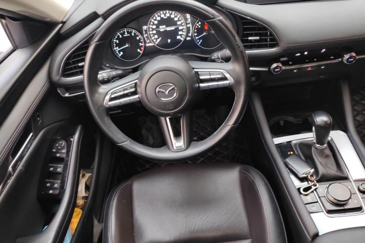 Used Mazda 3 Axela 2021 2.0L Automatic Zhiya Edition Steering Wheel