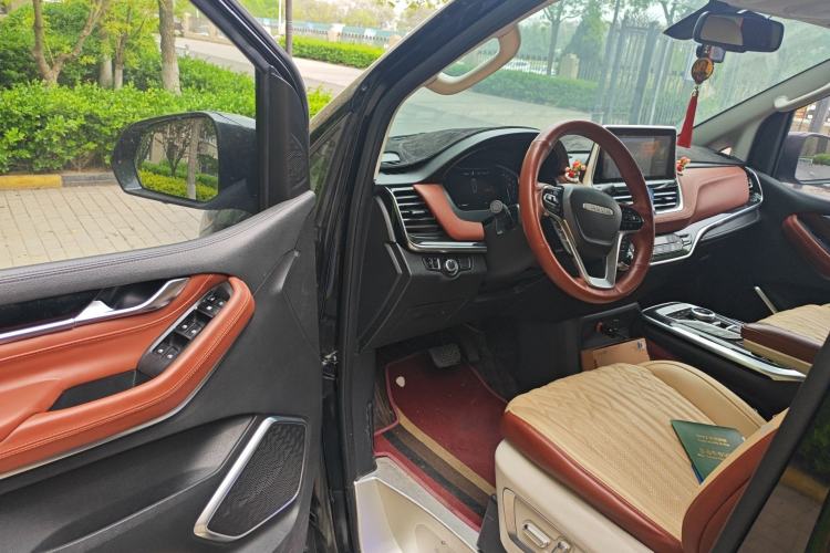 Used SAIC MAXUS G20 2020 2.0T Gasoline Automatic Luxury Executive Edition