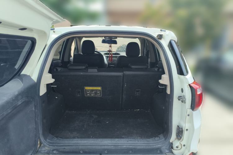 Used BYD Yuan 2016 1.5L Manual Comfort Model Trunk