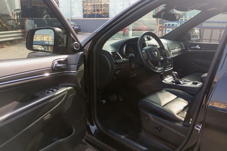 Used Jeep Grand Cherokee 2021 3.0L 80th Anniversary Edition