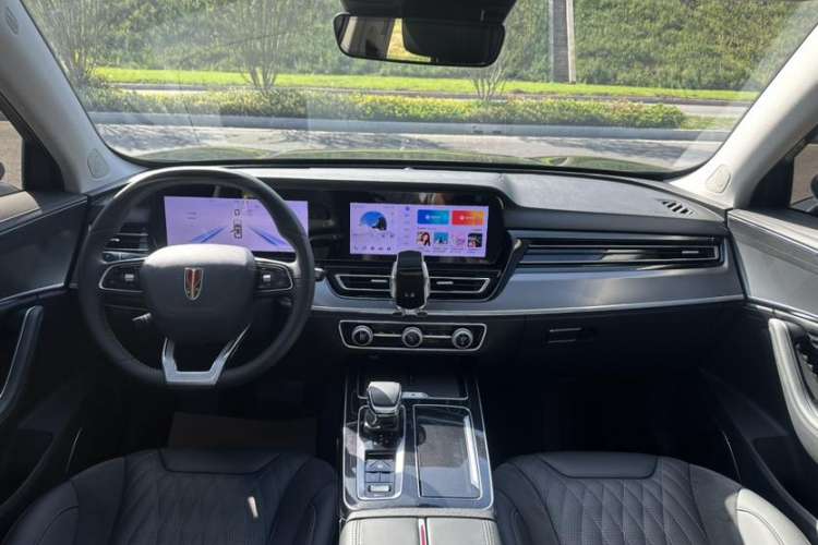 Used Hongqi HS5 2023 2.0T Qixiang Pro Edition
