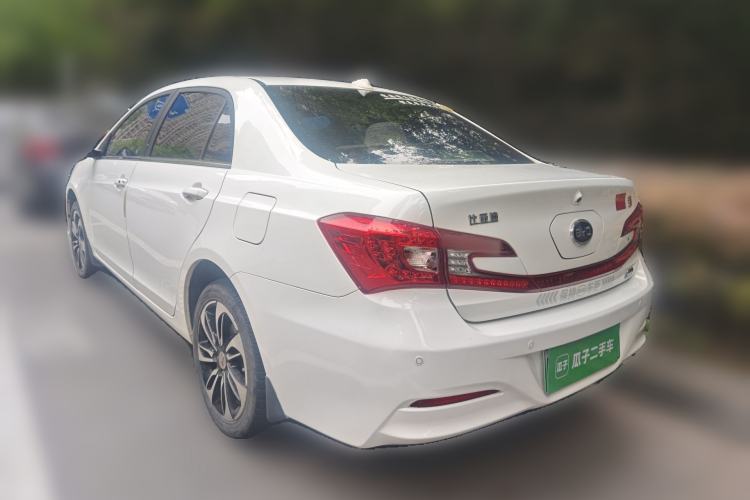 Used BYD Qin New Energy 2015 1.5T Dual-Crown Flagship Plus Edition Rear Left 45 Deg