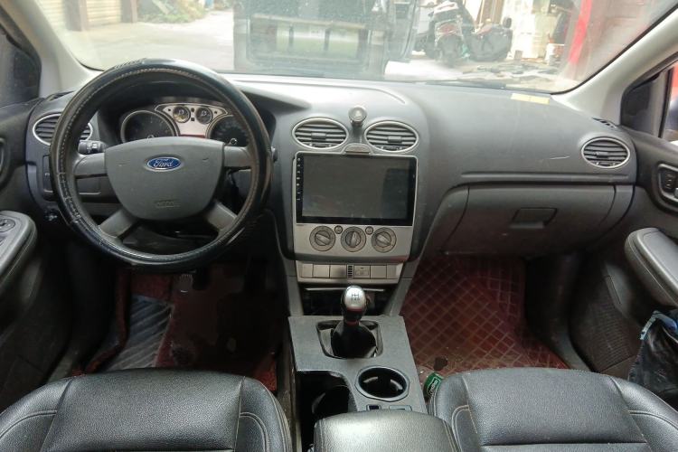 Used Ford Focus 2013 Hatchback Classic 1.8L Manual Base Model