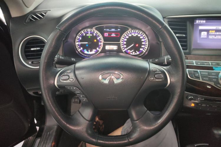 Used Infiniti QX60 2014 2.5 S/C Hybrid Two-Wheel Drive Excellence Edition