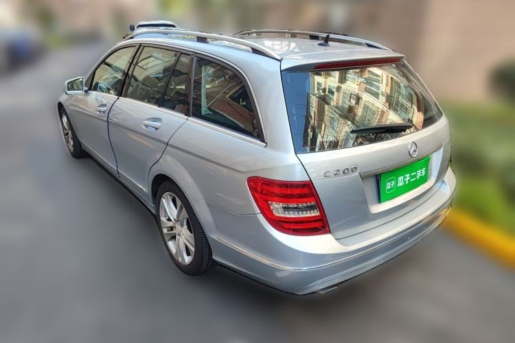 Used Mercedes-Benz C-Class 2011 C 200 Fashion Travel Edition