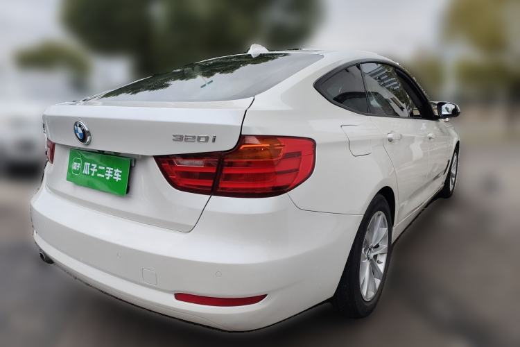 Used BMW 3 Series GT 2016 320i Fashion Model
