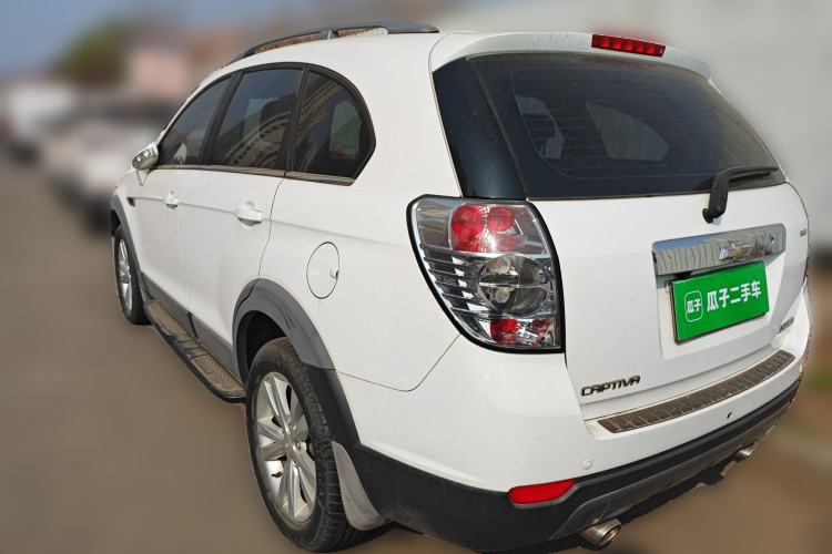 Used Chevrolet Captiva 2014 2.4L 4x4 Flagship Edition 7 Seats
