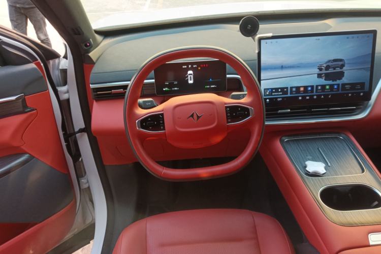 Used Dongfeng eπ eπ008 2024 636Max All-Electric Version 6 Seats