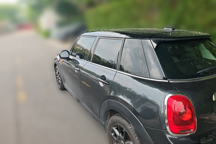 Used MINI 2015 1.5T COOPER Fun Five-Door Edition