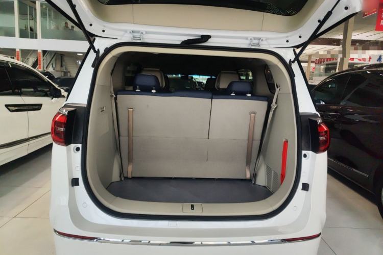 Used Buick GL8 2023 ES Lu Zun Comfort Model