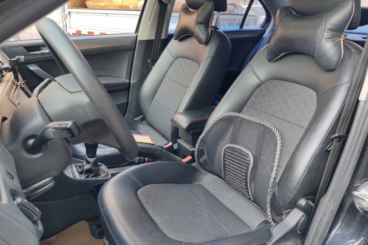 Used Volkswagen Santana 2015 1.6L Manual Comfort Edition Left Front Seat