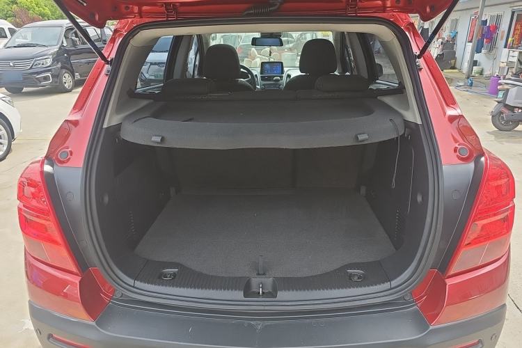 Used Chevrolet Trax 2016 1.4T Manual Two-Wheel Drive Comfort Version with Sunroof