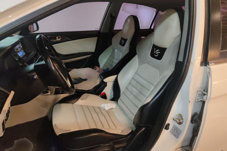 Used Soueast V5 Lingzhi 2017 1.5L CVT New Yiyi Model Left Front Seat