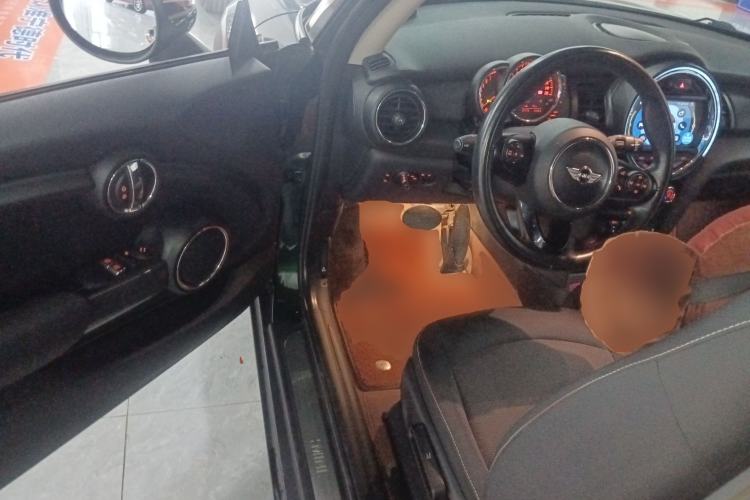 Used MINI 2016 1.2T ONE Pioneer Edition Driver Seat