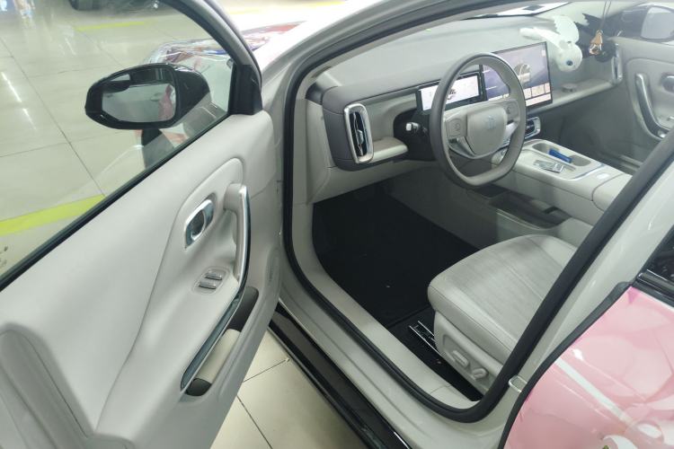 Used Leapmotor B01 2025 650 LiDAR Edition
