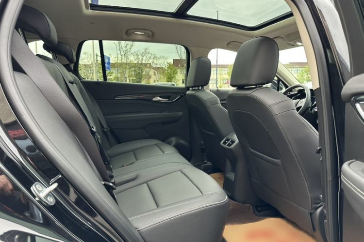 Used Buick Envision 2023 Encore Plus 652T Five-Seat Luxury Model
