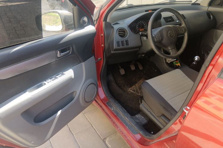 Used Suzuki Swift 2013 1.3L Manual Value Edition Driver Seat