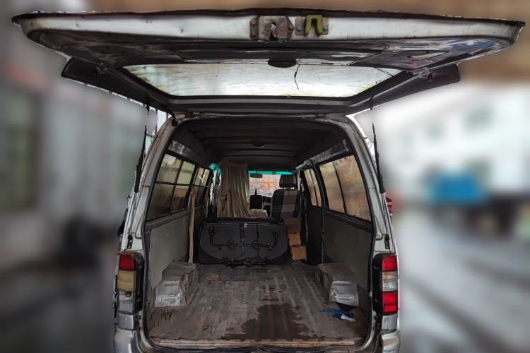 Used Foton Scenic 2014 2.5T Express Classic Long-Wheelbase Low-Roof Model 4J25TC
