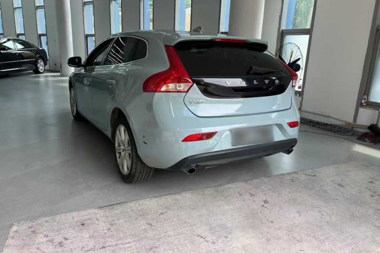 Used Volvo V40 2018 T3 Zhiya Edition