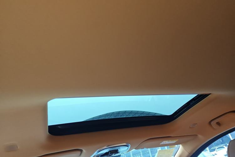 Used Wey Gaoshan 2023 Two-Wheel Drive Deluxe Edition
