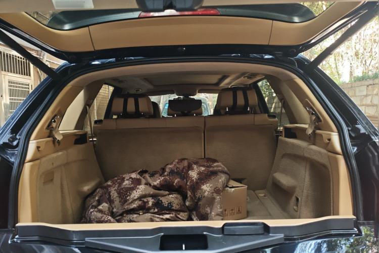 Used BMW X5 2011 xDrive35i Luxury Model
