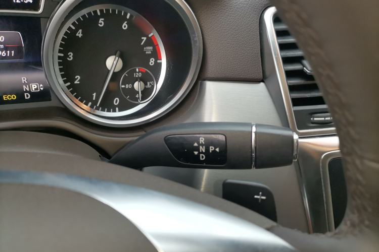 Used Mercedes-Benz M-Class 2015 ML 320 4MATIC