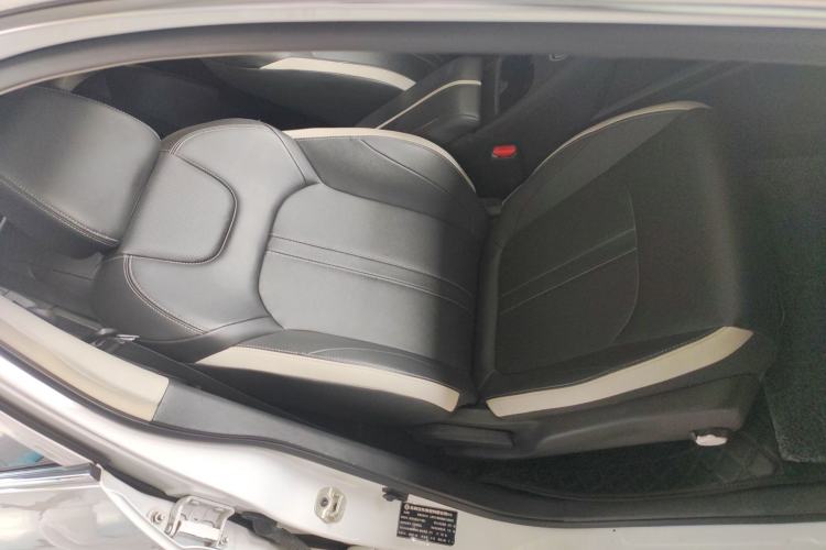 Used Dongfeng Aeolus E70 2023 500 Smart Edition Lithium Iron Phosphate 47.58 kWh Right Front Seat