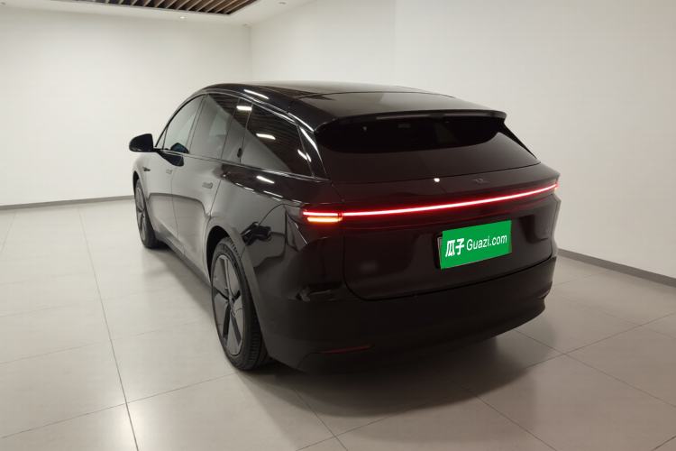 Used Li Auto i6 2025 Model Two-Wheel-Drive Standard Type