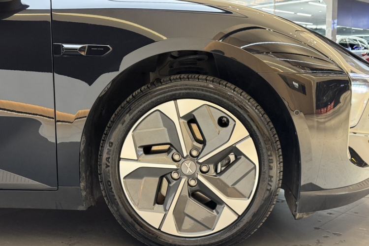 Used XPeng MONA M03 2024 620 with Ultra-Long Range
