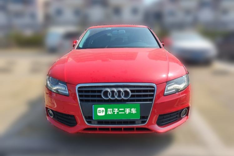 Used Audi A4L 2012 2.0 TFSI automatic Comfort trim level