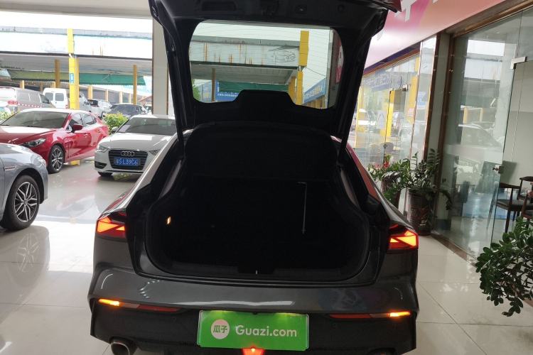 Used CHANGAN UNI-V iDD 2023 Zhidian iDD 1.5T 113km Smart & Fun Version (Rapid Edition)
